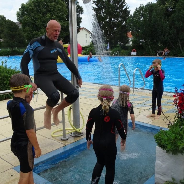 Schwimmkurse-Kinder-Leutkirch
